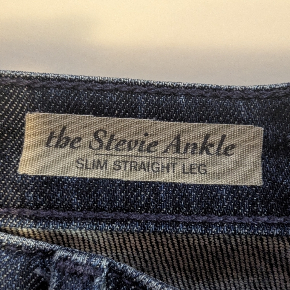 AG Adriano Goldschmied Anthropologie Slim Stevie Ankle Blue Jeans Size 29R - Picture 2 of 8